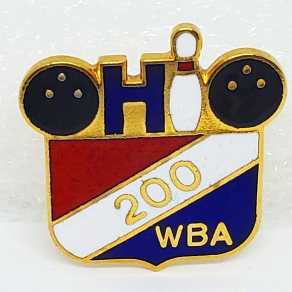 Vintage Ohio Women's Inter-City Bowling League 200 Score Lapel Pin Pinback - Picture 1 of 7